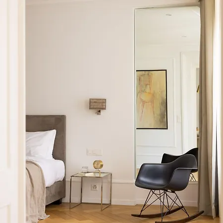 The Hamlet - Luxury Serviced 5* Genf