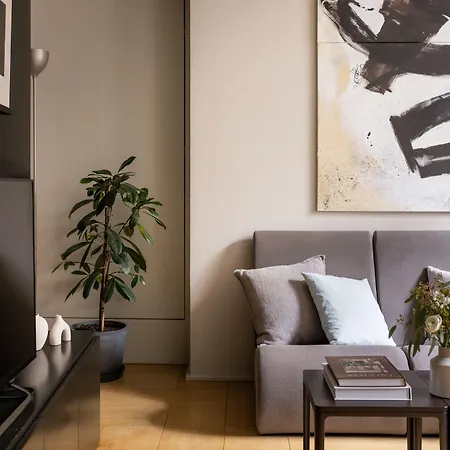The Hamlet - Luxury Serviced 5*